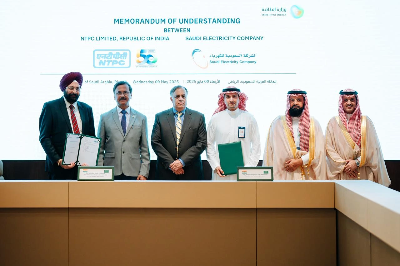 بإشراف وزارة الطاقة: "السعودية للكهرباء" توقّع مذكرة تفاهم إستراتيجية مع شركة "إن تي بي سي" الهندية لتعزيز التعاون بينهما-2
