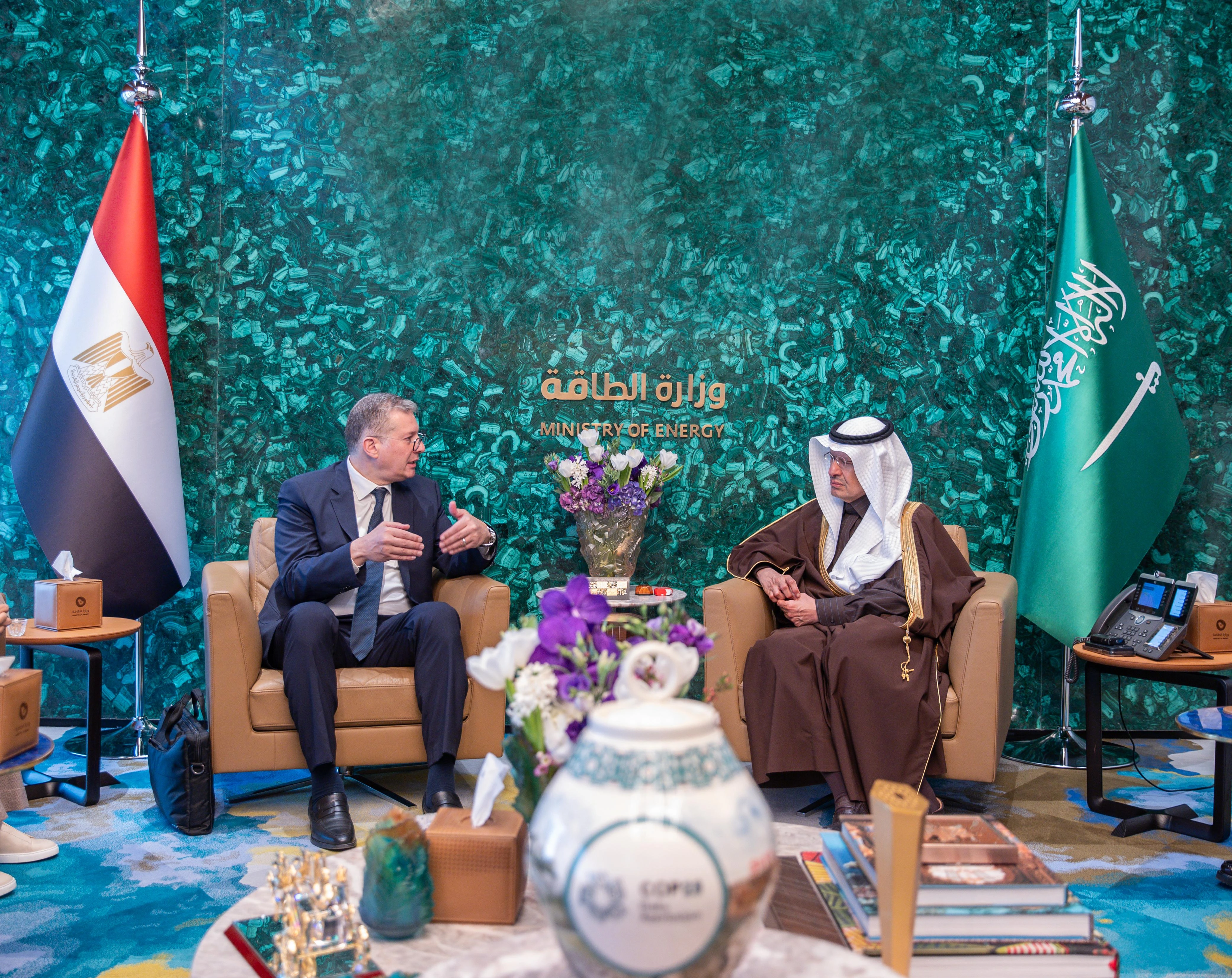 Minister of Energy Meets with Egyptian Counterpart
